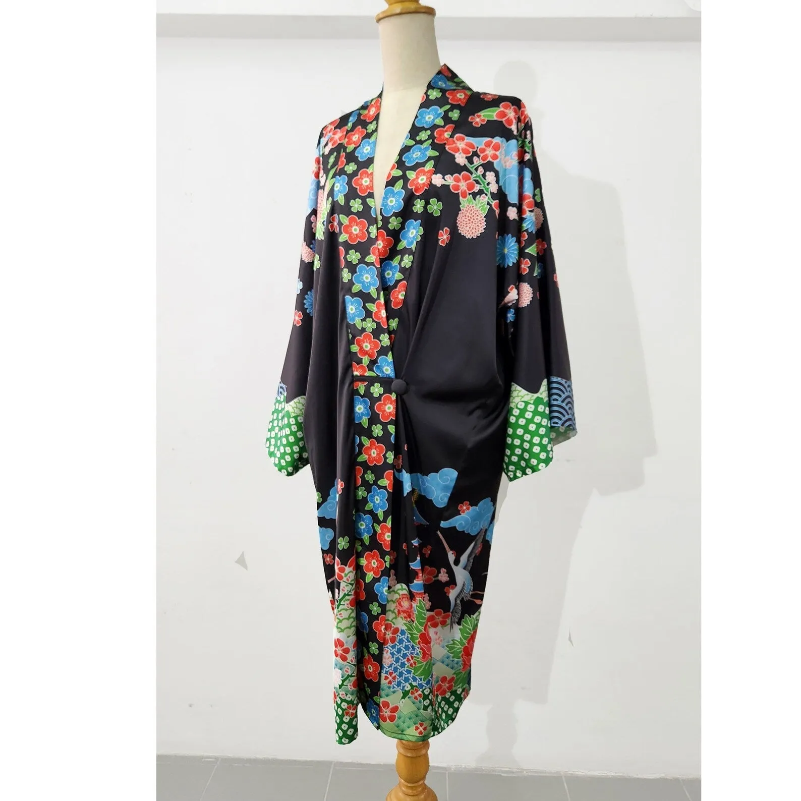 Oriental inspired black kimono robe with Japanese art print