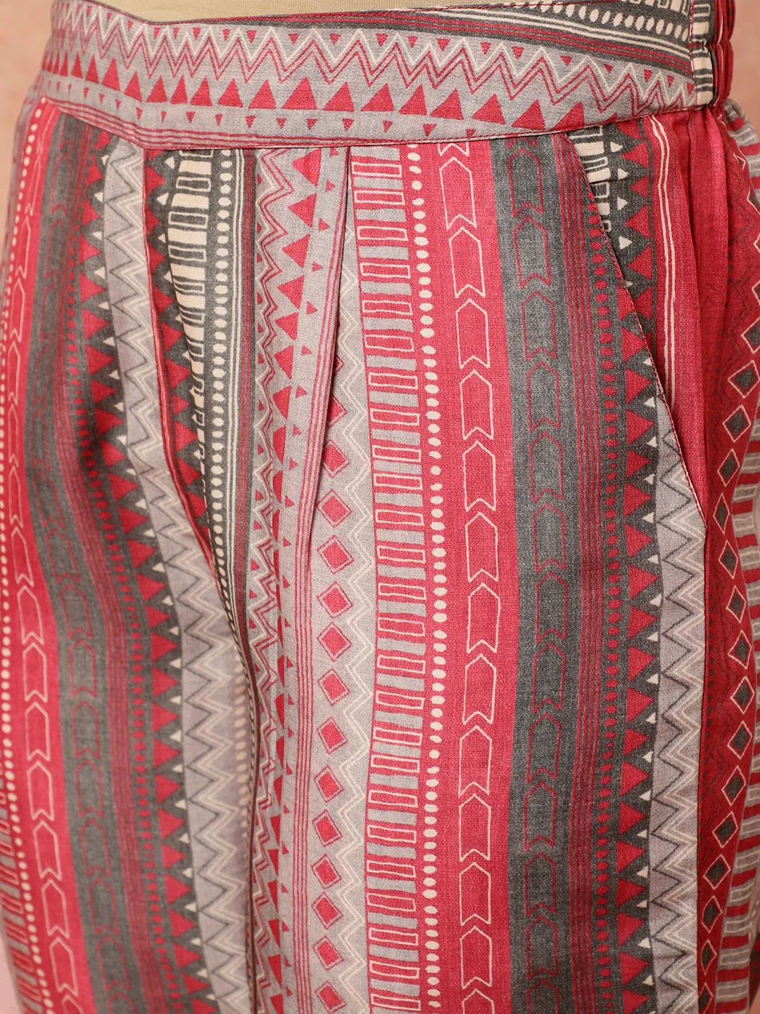 Pink Geometric Printed Short Kurta With Palazzo Co-ord Set