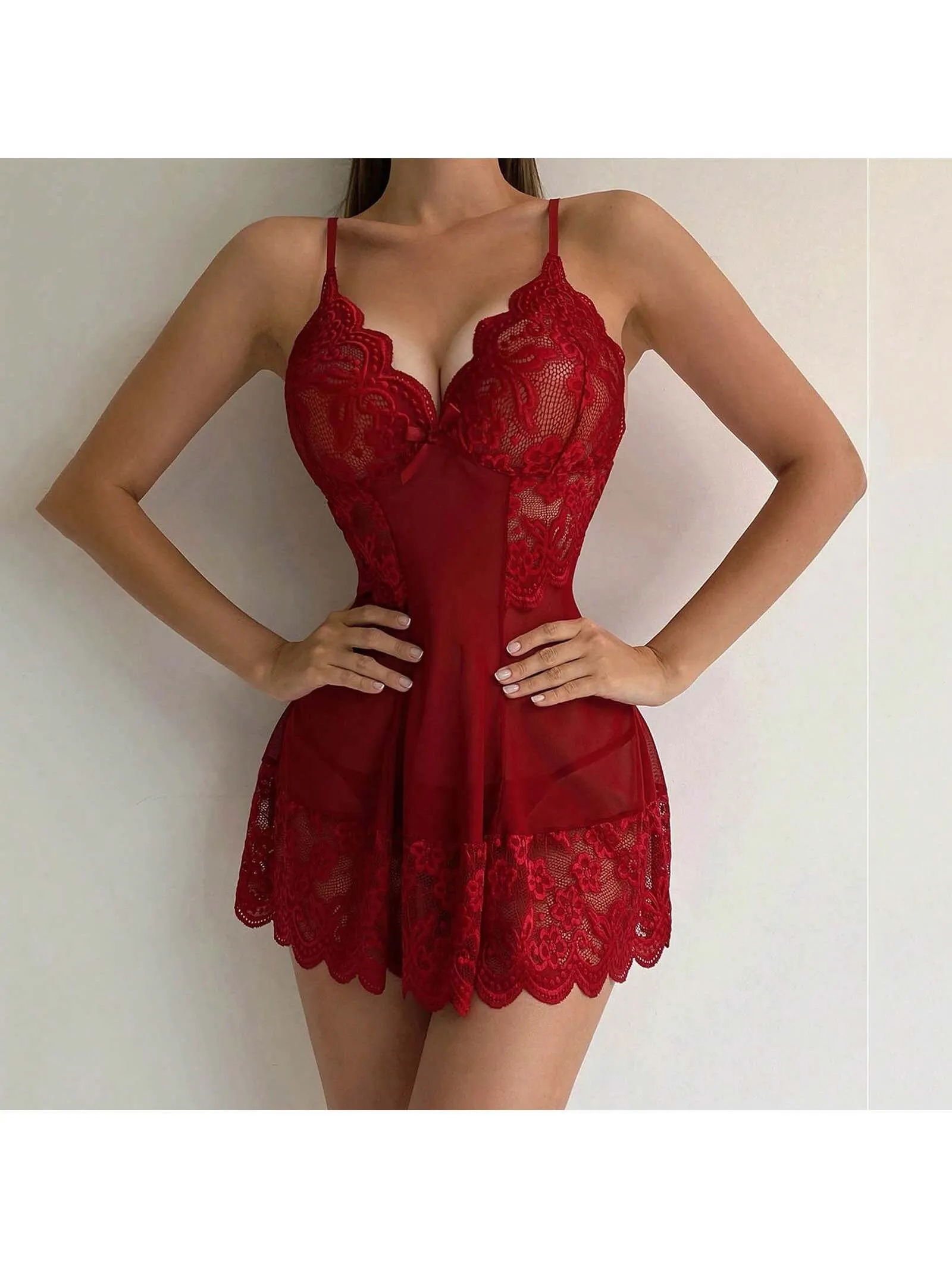 SHEIN 2pcs/Set Red Sheer Lace Patchwork Net Bow Tie Fitted T-Back Camisole Sexy Sleepwear Set For Women