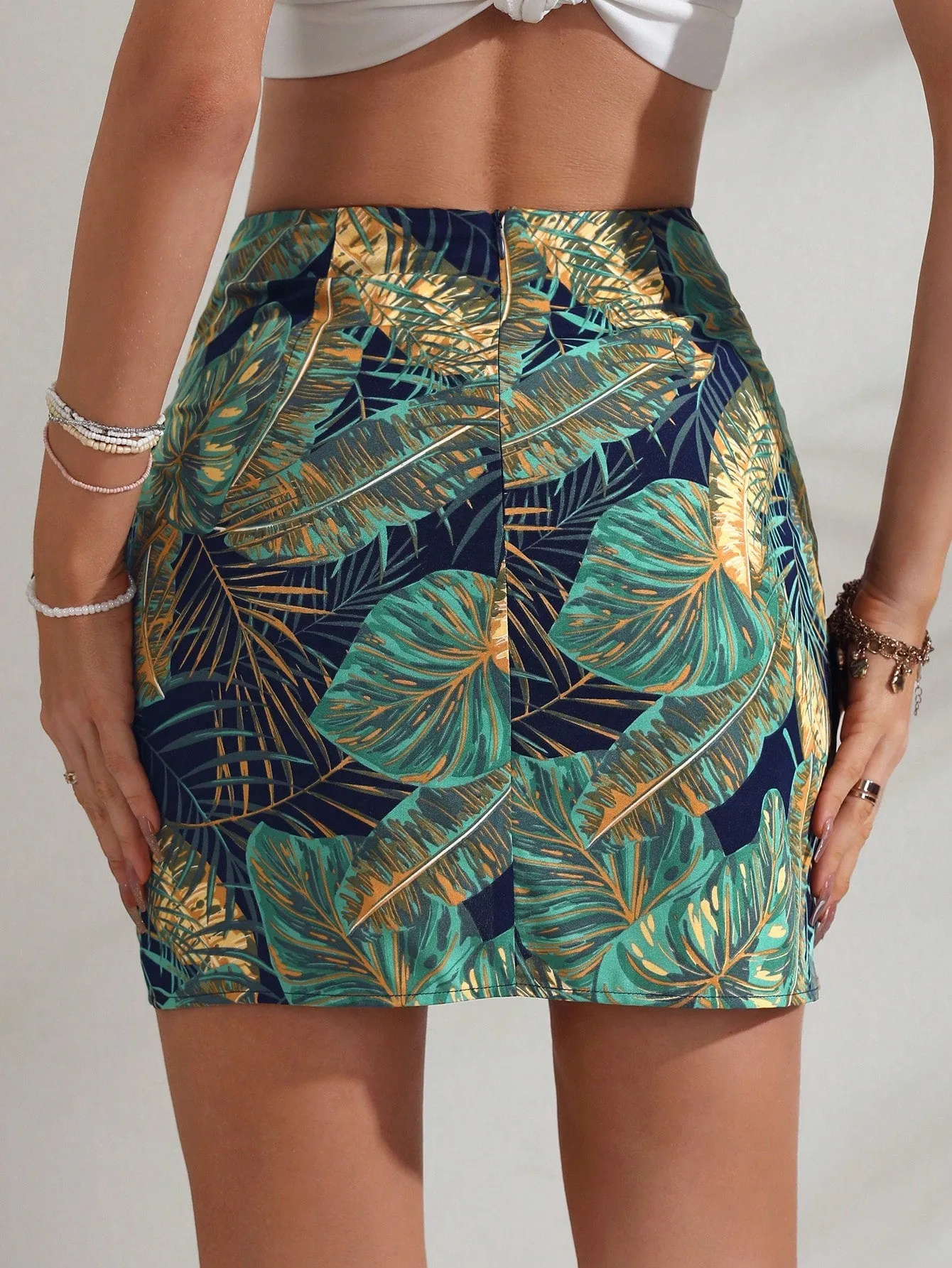 Tropical Print Wrap Knot Side Short Skirt