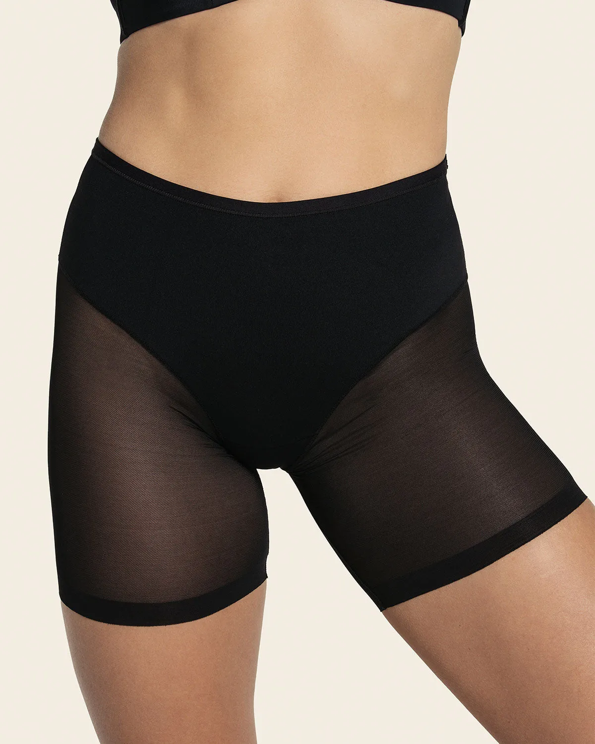 Truly Undetectable Sheer Shaper Short