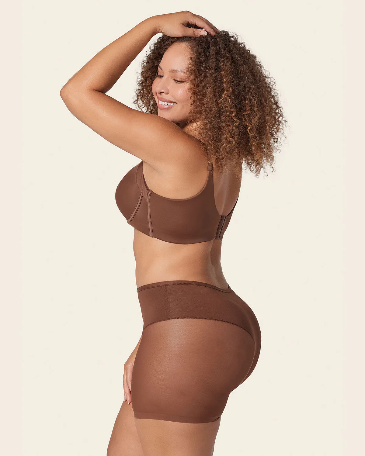 Truly Undetectable Sheer Shaper Short