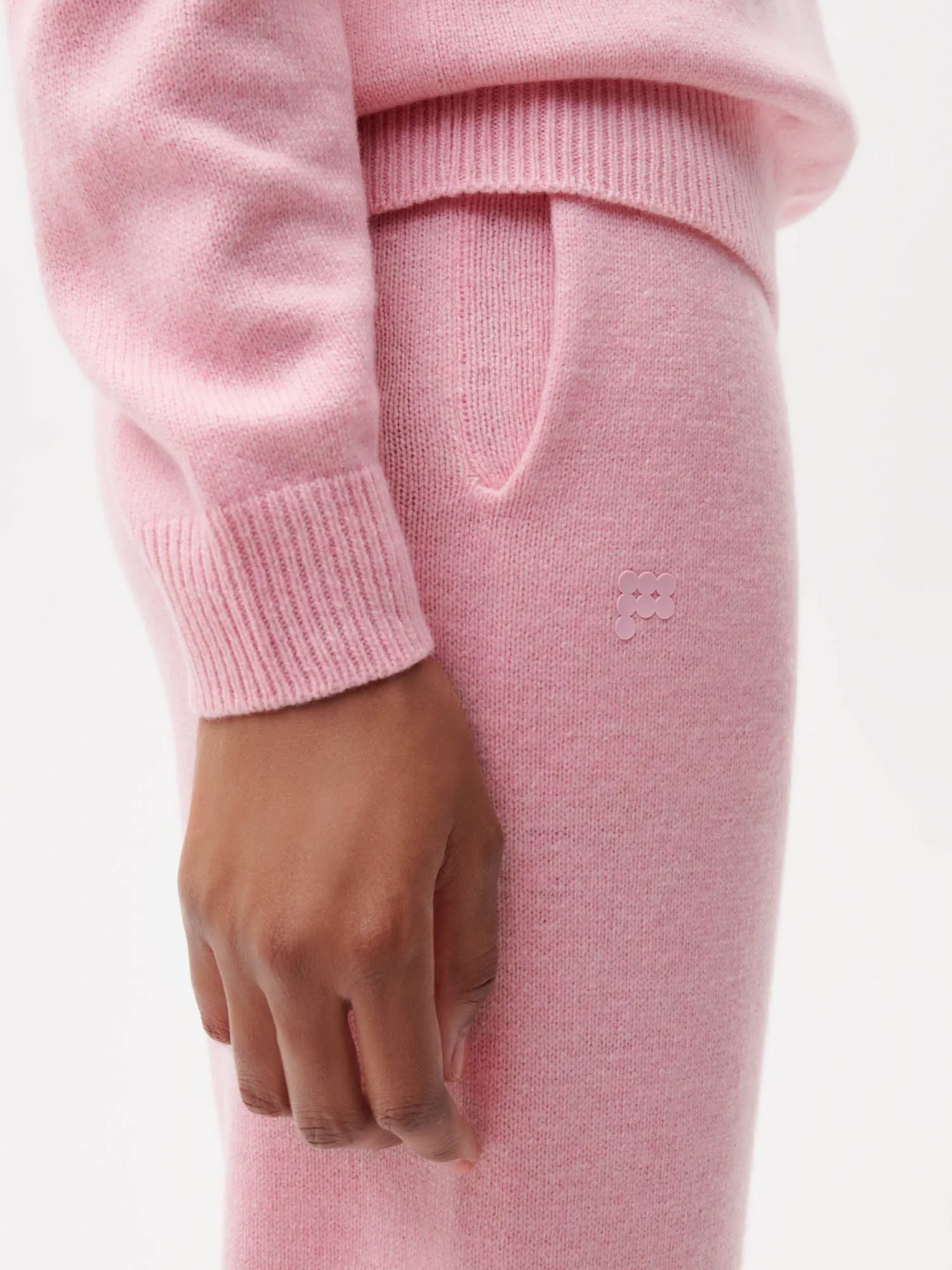 Womens Recycled Cashmere Loose Track Pants—sakura pink