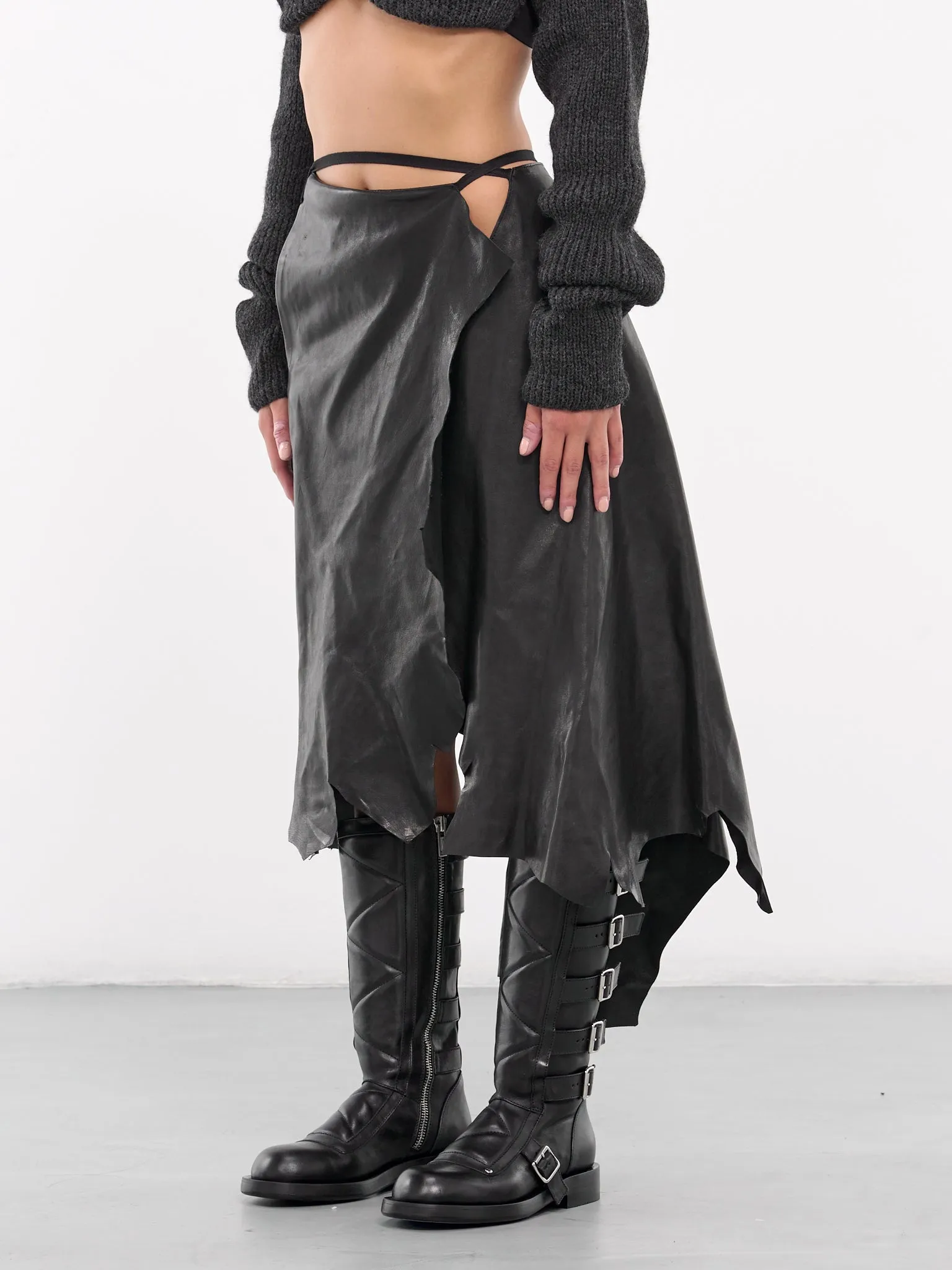 Ylva Leather Asymmetric Wrap Skirt (B0012389-LT137-BLACK)